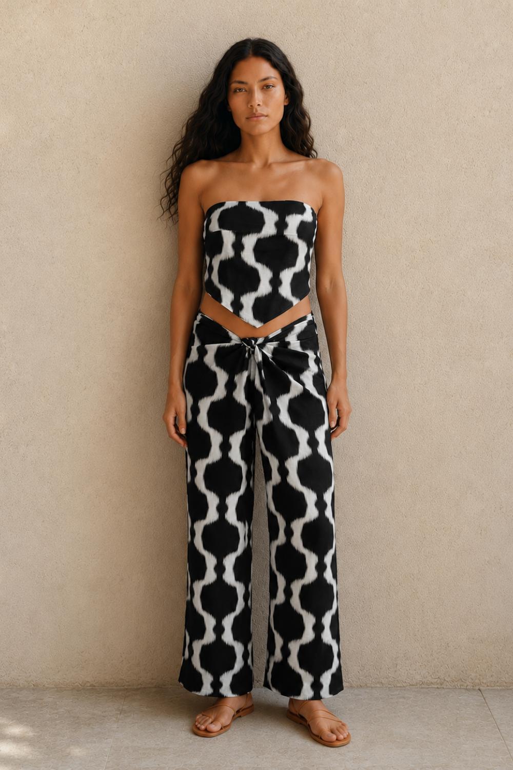 URLA Set Ethnic